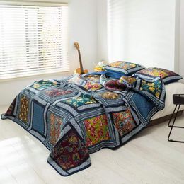 100 coton Top Quailty Blue Beautiful Quilts sets Vente chaude matelassé coton épais jeter 3pcs feuille et taies d'oreiller