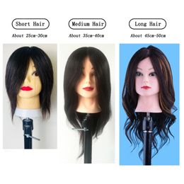 100% Human Hair Mannequin Head Natural Black Color Practice Modèle de formation pour le professionnel du coiffeur peut être repoussé et teint