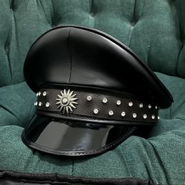 100 lederen militaire hoed mannen vrouwen punk zwart leger corticale sergeant cap rave festival cosplay 3 maat ML XXL 240130