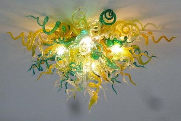 Lustres de plafond modernes encastrés en verre de Murano Plafonnier d'art en gros verre jaune vert lustre de décoration de plafond fantaisie pour la maison