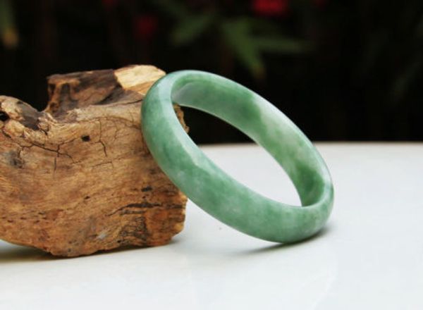 Bracelet en jade sculpté en jade Lantian 100% naturel bracelets roses 58-64 mm