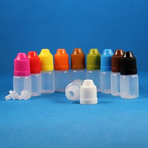 100 stuks 5 ml (1/6 OZ) plastic druppelflesjes met kindveilige doppen Tips LDPE Bewaar olie Vloeibare lotion Druk en draai vervolgens naar open pot Container 5 ml