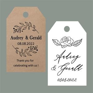 100 pc's aangepaste kraft paper tagshang tag bruiloft gunsten yor tekstnaam geperforeerd gepersonaliseerd 220607