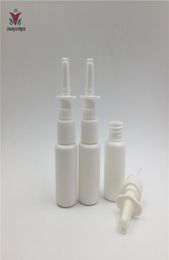 100 pcs entièrement stérilisées 20 ml flotte de pulvérisation nasale HDPE 20 ml de pulvérisateur nasal bouteille 20 ml applicateur nasal 3204110