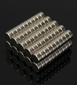 100 stuks Lot N52 Sterke Cilindermagneet Zeldzame Aarde Neodymium Magneet 6mm x 3mm8136930