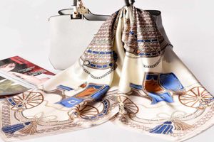 100 Pure Real Silk Square Scarf pour les femmes de luxe de luxe Châles imprimées enveloppe Neckerchief Natural Shek Scharpes Headscarf 88X88CM5356003