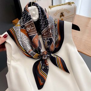 100% Foulard en soie femmes Foulard carré Hijab femme cravate de cou marque de luxe imprimé châle enveloppes poignet tête Foulard Bandana