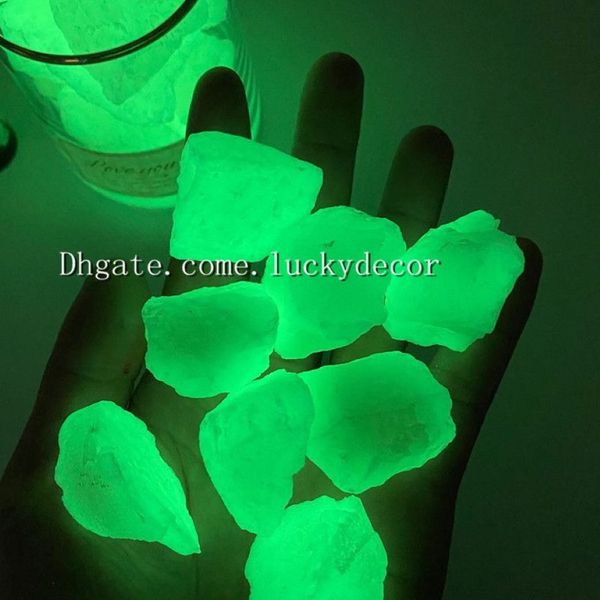 1000 g de rocas fluorescentes rugosas y crudas que brillan en la oscuridad, piedra de cristal mágica, trozos de piedras preciosas luminosas verdes y azules para acuario y jardín Dec242F