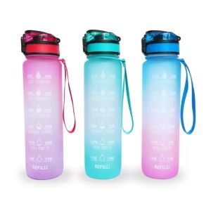 Botella de agua al aire libre de 1000 ml con botellas deportivas de paja Senderismo Camping Botella de bebida de plástico Botellas de agua de plástico portátiles coloridas sin BPA