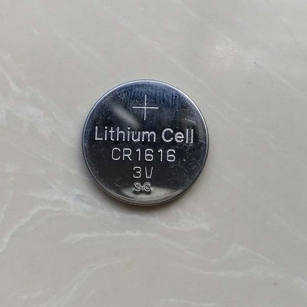1000pcs / lot CR1616 Batterie de monnaie de cellule de bouton de lithium 3V pour calculatrice de thermomètre