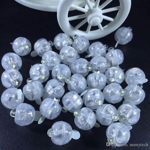 1000 pcs/ lot ronde vorm RGB mini -led flitsende ballampen witte ballonlichten voor kerstfeest bruiloftdecoratie LZ0844