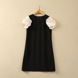 10061 XXL 2024 robe de piste printemps été robe perles col rond noir marque même Style robe pour femmes mode haute qualité SH