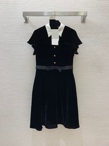 10062 XL 2024 Runway-jurk Lente zomerjurk Mouwloos boven de knie Merk dezelfde stijl Damesjurk Mode Hoge kwaliteit weinishiG24011145