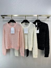 10090 2024 piste d'été marque même style pull à manches longues col rond pull vêtements de mode blanc noir rose haute qualité femmes weilanG462