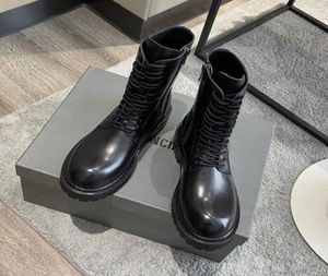 100 bottes Martin Highend Fashionable Boots de haute qualité Luxury pour les femmes 100 Falls de cuir 2021 Classi7125336