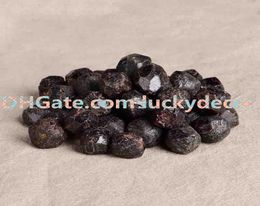 100g Pequeños Irregulares Gemas crudos sin elevación de granate Rock Crystal Rock Trojos Roo Rough Stone Mineral Mineral Mineral Enero B726611111111111