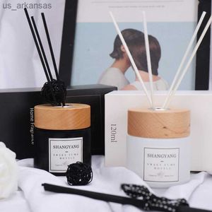 100ml Rould Blanc et Noir Bouteille Diffuseur Reed Vide avec Bouchon en Bois Naturel Bouteille de Parfum en Verre de Mode avec Bouche à Vis L230523