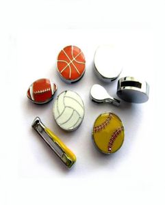 100pclot 8 mm Baseball Soccer Football Sport Sport Charme des bijoux Diy Résultats convaincus pour le bracelet en cuir de 8 mm comme cadeau1402182