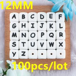 100pcs 12 mm Lettre de silicone perles de silicone perles rondes perles en vrac alimentaire Bracelet Bracelet Collier Pacificier Chaîne accessoires 240422