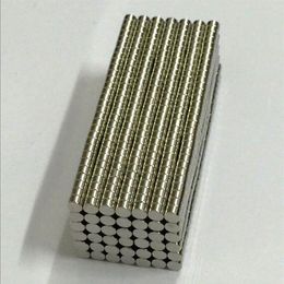 100 Uds 3mm x 2mm N50 materiales magnéticos imán de neodimio Mini disco redondo pequeño 272V