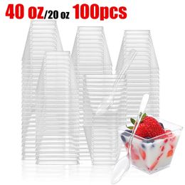 100 pièces 4020 oz Mini carré en plastique transparent tasses à dessert fête avec petites tasses à dessert en plastique idéal pour Dessertspuddingmousse 240223