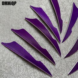 100pcs 4 pouces droite / gauche violet piqûre de dinde naturelle Plumes de flèche de dinde arc de bricolage des flèches flèches fletching