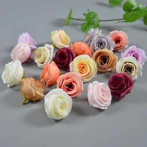 100 UNIDS 5 CM Seda Artificial Vintage Retro Rosa Camelia Japonica Cabeza de Flor Brote Para Ropa Diy Accesorios Decorativos Decoración de Boda