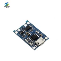 FREESHIPPING 100 STKS 5V 1A MICRO USB 18650 Lithiumbatterij Oplaadbord oplader Module + Bescherming Dual Functies