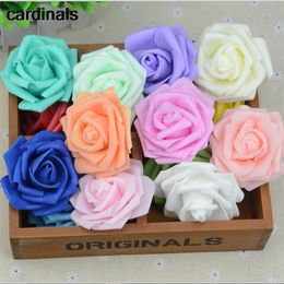 100 stcs 7cm kunstmatige schuim rozen bloemen voor thuis bruiloft decoratie plakboeking pe bloemhoofden kussen ballen multi -kleuren