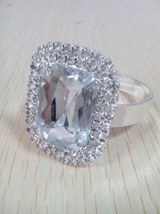 100 stks Veel 2 Layer Vintage Acryl Diamond Servet Ring Goud / Zilver 2 Kleur voor keuze