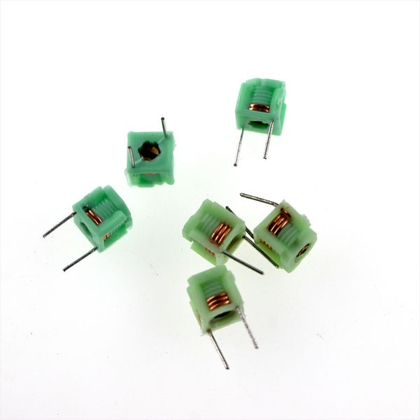 100pcs Inductoire réglable MD0505 5 * 5 MD0505 1,5T 2,5T 3.5T 4.5T 5.5T Inductance moulée Inductance d'inductance MD050-5X5 MD050-5X5