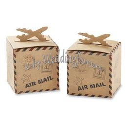 LIVRAISON GRATUITE 100PCS Avion Kraft Favor Boxes "Air Mail" Candy Boxes Party Favors Table De Mariage Idées De Réception (6cmx6cmx6cm)