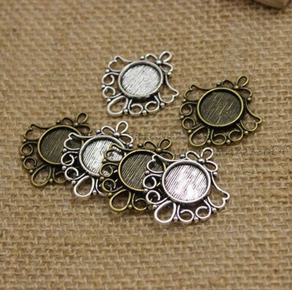 100pcs Fleurs de camée en métal en bronze antique Filigrée 26 * 29 mm (ajustement 12 mm) Round Cabochon Pendant Prise