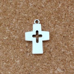 100pcs Antique Silver Alloy Hollow Cross Charm Beads Pendentids for Bijoux Making Bracelet Collier ACCESSOIRES DIY 17X25MM585048