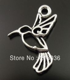 100pcs Antique Silver Hummingbird Bird Fly Charms Pendentids for Bijoux Making Finds Bracelets Europe