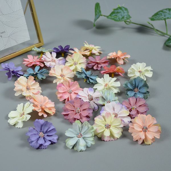 200 UNIDS Seda Artificial Flor de Ciruelo Cabezas de Flores Artesanales Falsas Venta al por mayor para el Hogar Habitación Boda Fiesta Matrimonio Coche Zapatos Sombreros