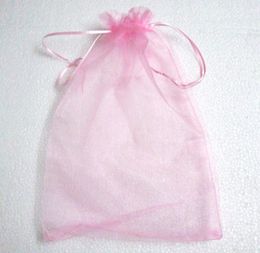 100pcs Big Organza Sacs d'emballage Favoris des supports de bijoux de bijoux de mariage Favors de fête de Noël Sac cadeau 20 x 30 cm 78 x 118 IN4386662