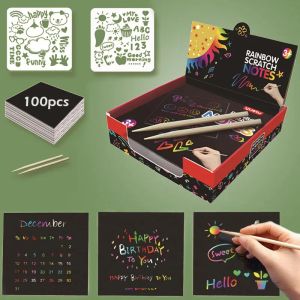 100 -stcs/doos regenboog kras Mini Notes Paper Pad -kaarten met 2Stylus 2Drawing stencil Kinderen Kinderen Teken schilderij Toys Craft Gifts