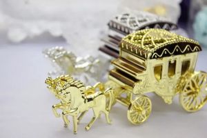 100 pièces Cendrillon chariot boîtes de faveur de mariage boîte à bonbons Casamento faveurs de mariage et cadeaux événement fête fournitures FY8660 0313