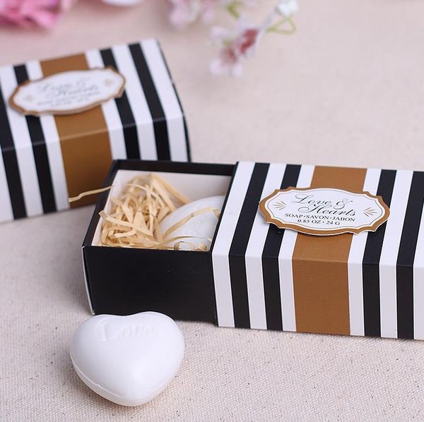 100pcs Classic Love Heart Scoon Soap Bridal Weddal Party Favors Cadeaux pour invité