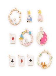 100 stks DIY accessoires emaille klok Eekhoorn Alice in Wonderland Bunny charms Delicate KC gouden serie oorbellen armband hanger7078979