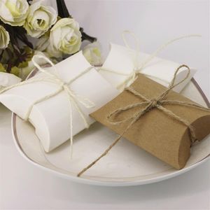 100 stks Goede Kraftpapier Kussen gunst Doos Bruiloft Gunst Dozen Snoep Kerst Geschenkdozen New279R