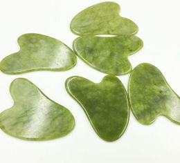 100pcs Green Natural Xiuyan Stone Jade Guasha Gua Sha Board Massageur pour la mise en œuvre de la thérapie Jade Roller5008623