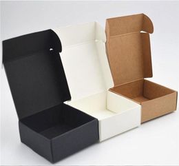 100pcs Boîte en papier kraft Nice Kraft Box Emballage Small Size04980933