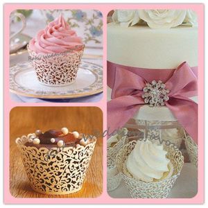 Livraison gratuite 100pcs en dentelle Cupcake Wrapper Laser Coup de mariage douche à cupcake Faveurs avec papier perlé de haute qualité 256L