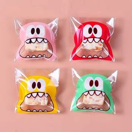 100 stcs Little Monster Zelfklevende tas Sneeuwvlok Crisp Packaging Cookie Nougat Biscuit Packaging Bag Candy Bag Hz0054