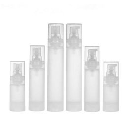 100 PCS/LOT 15 ml 30 ml 50 ml bouteille airless givré/mat pompe à vide bouteille lotion bouteille avec matériau PP Qpqck