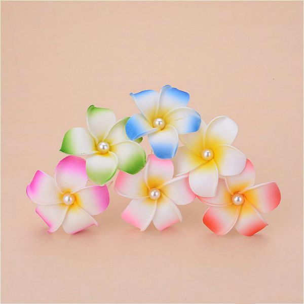 100 pcs/lot mariée plage vacances fleur de frangipanier fleurs artificielles fête de mariage mousse pinces à cheveux bijoux épingles accessoires pour cheveux TAILLE 7 CM