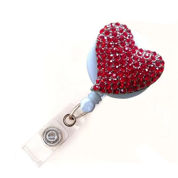 100pcs / lot Saint Valentin broche lanière rouge strass coeur rétractable badge bobine médicale infirmière id porte-badge