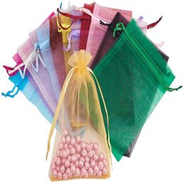Sac en Organza 7x9cm, 100 pièces/lot, petit sac de mariage de noël, sacs à bonbons, pochettes cadeaux, emballage de bijoux, affichage 17 couleurs